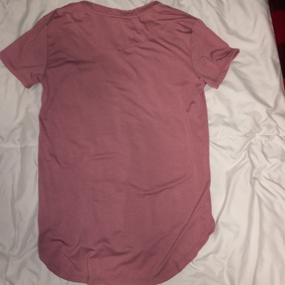 Pink Rue21 t-shirt - Picture 2 of 3